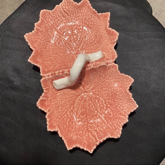 NEUWIRTH Portugal PINK MAPLE LEAF 2- Sided Dish - Picture 8 of 11